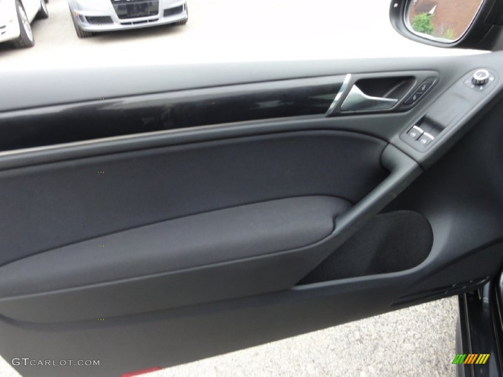 2011 Volkswagen GTI 2 Door Interlagos Plaid Cloth Door Panel Photo #68268473