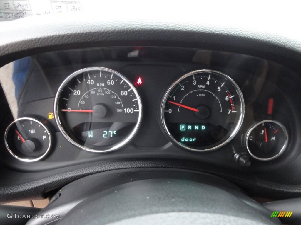 2011 Jeep Wrangler Unlimited Sahara 4x4 Gauges Photo #68269499