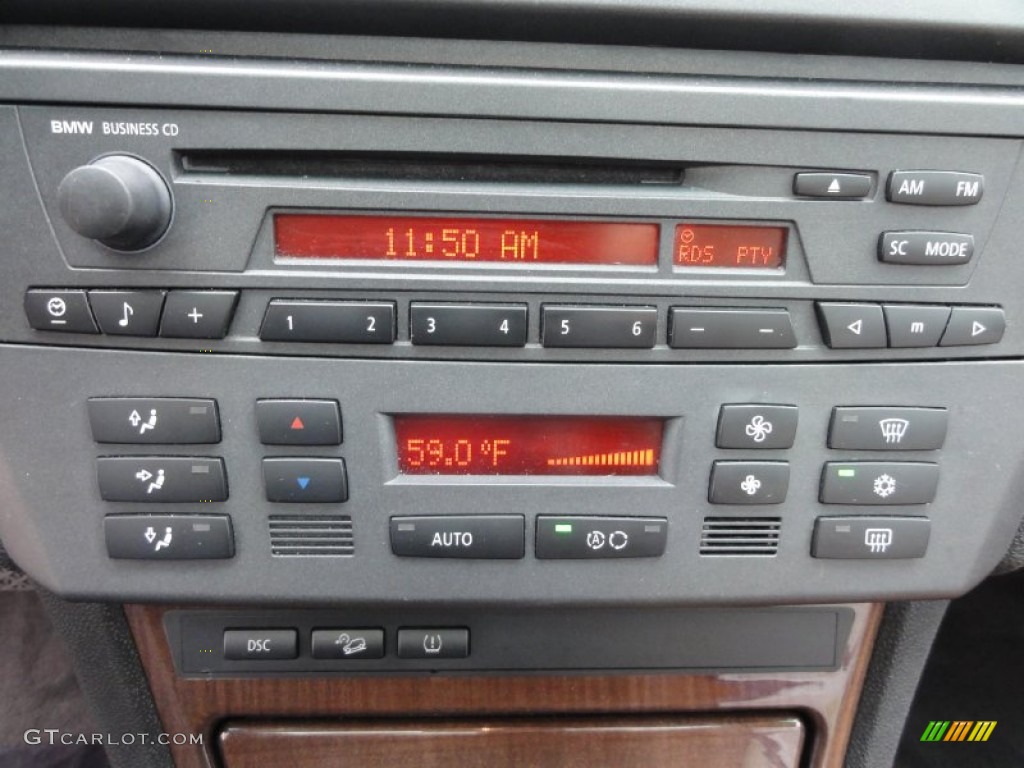2004 BMW X3 3.0i Controls Photo #68269916
