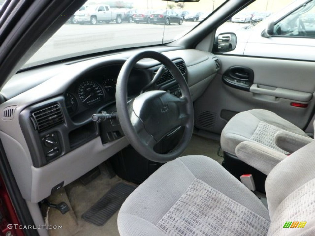 Medium Gray Interior 2003 Chevrolet Venture Standard Venture Model Photo #68272304
