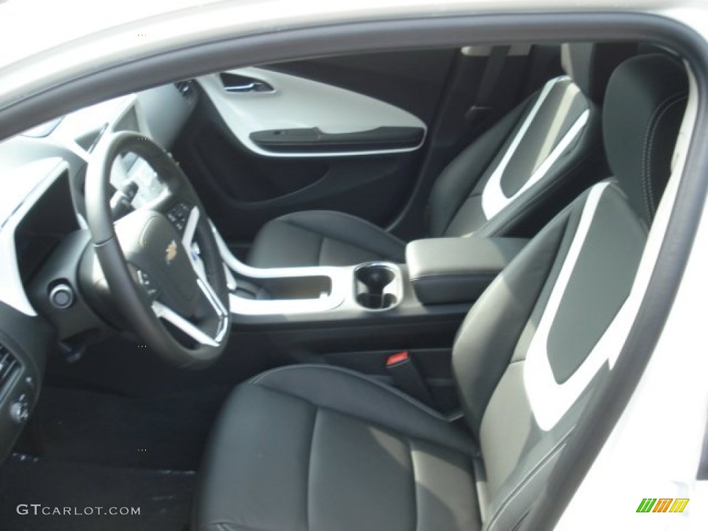 Jet Black Ceramic White Accents Interior 2013 Chevrolet Volt