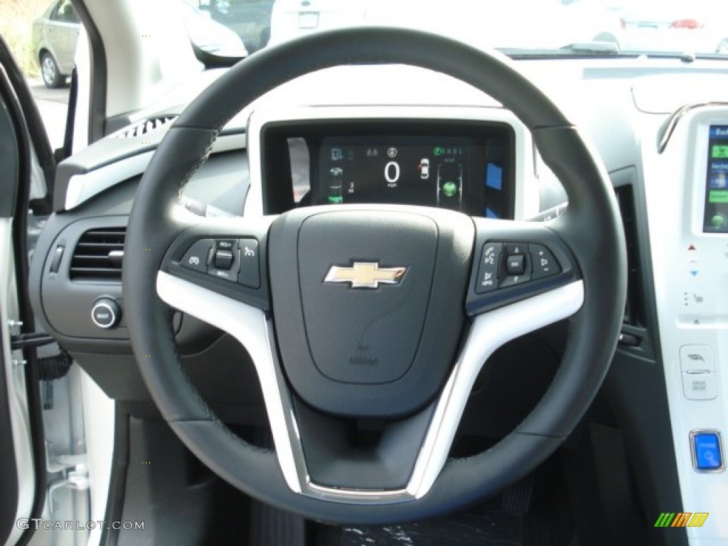 2013 Volt  - White Diamond Tricoat / Jet Black/Ceramic White Accents photo #18