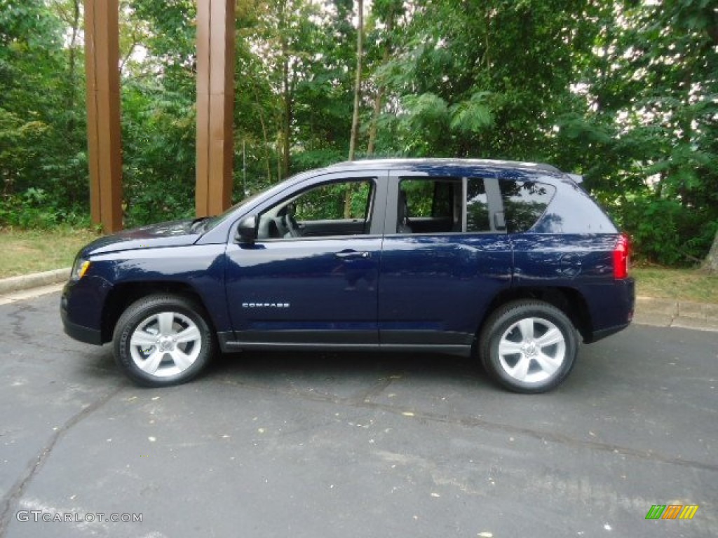 2012 Compass Latitude 4x4 - True Blue Pearl / Dark Slate Gray photo #4