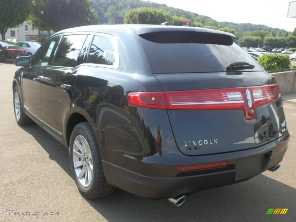 Tuxedo Black 2013 Lincoln MKT Town Car Livery AWD Exterior Photo #68274631