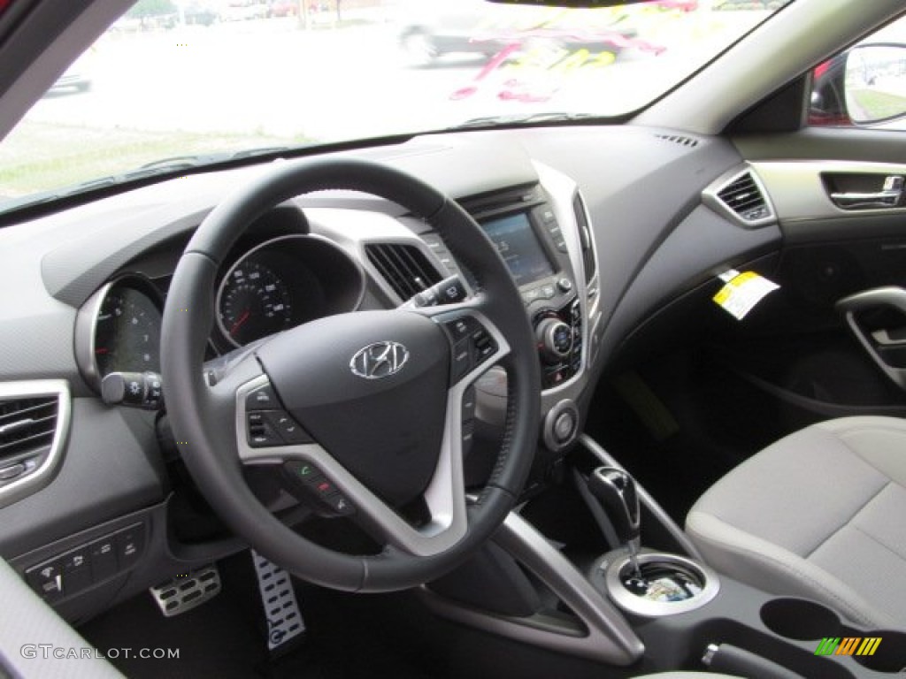 2013 Hyundai Veloster Standard Veloster Model Gray Dashboard Photo #68275772