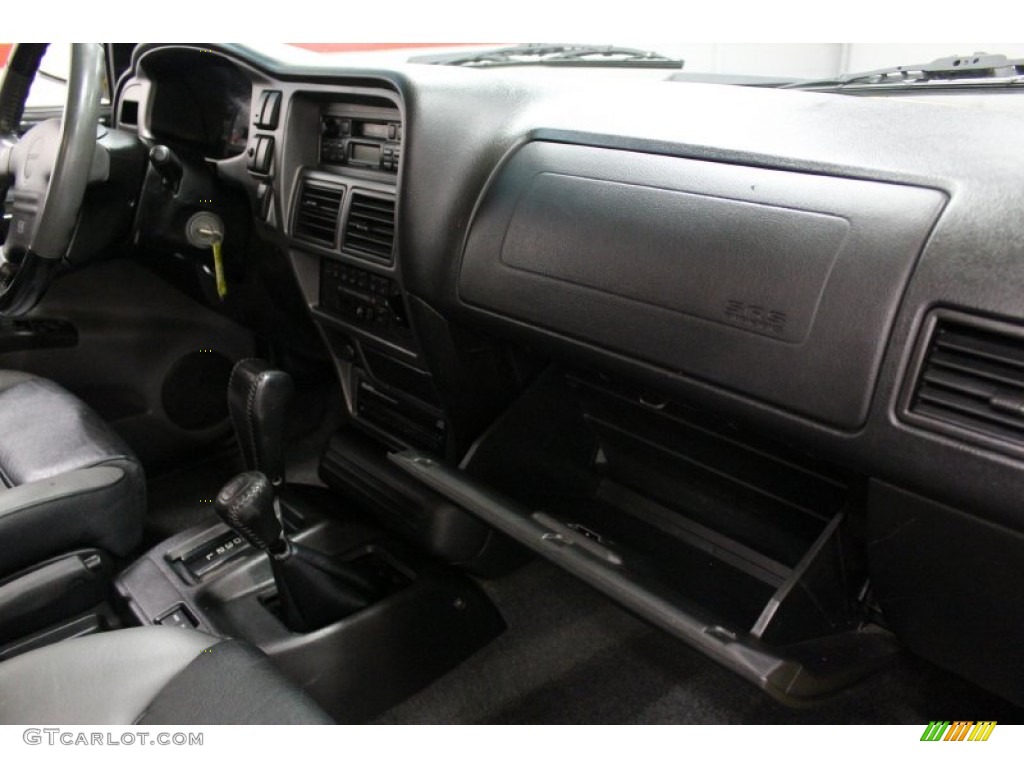 2000 VehiCROSS 4x4 - Proton Yellow / Black/Gray photo #49