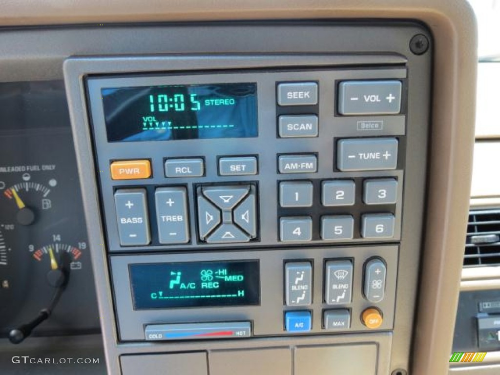 1994 C/K C1500 Regular Cab - Light Autumnwood Metallic / Beige photo #11