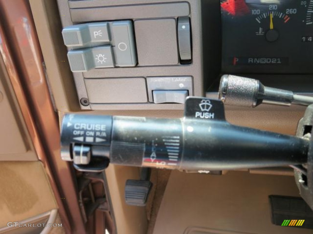 1994 C/K C1500 Regular Cab - Light Autumnwood Metallic / Beige photo #15
