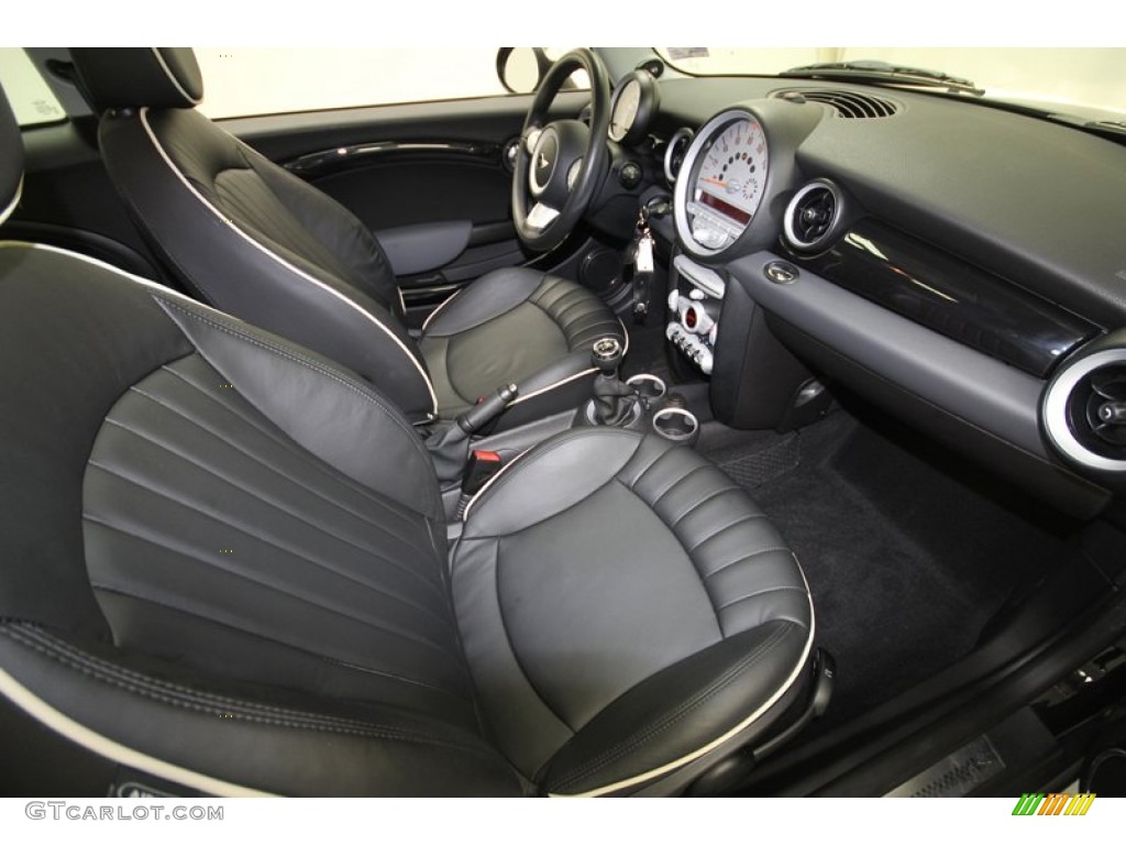 2010 Cooper S Hardtop - Midnight Black Metallic / Lounge Carbon Black Leather photo #31