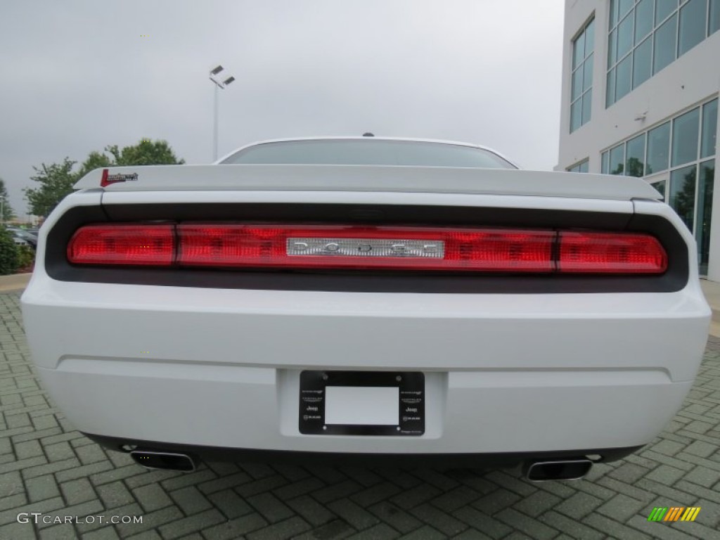 2011 Challenger R/T Plus - Bright White / Dark Slate Gray photo #4