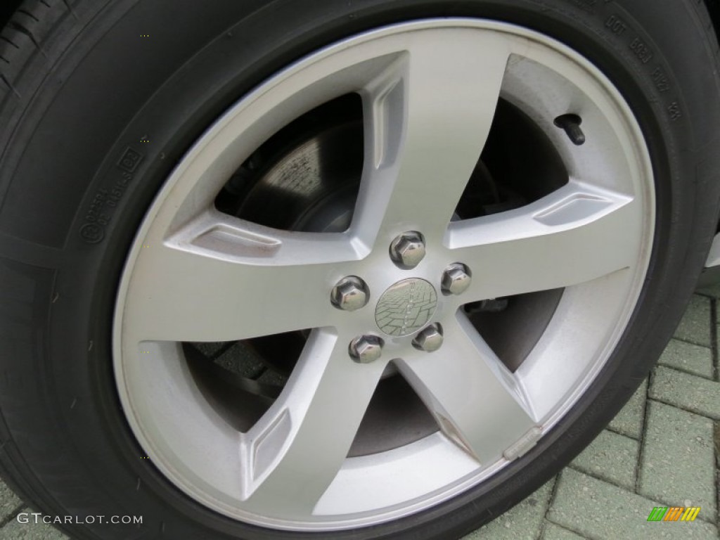 2011 Challenger R/T Plus - Bright White / Dark Slate Gray photo #17