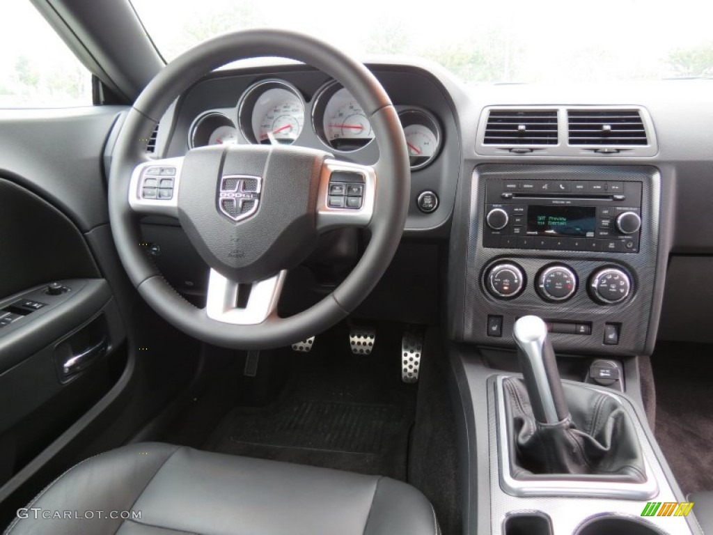 2011 Dodge Challenger R/T Plus Dark Slate Gray Dashboard Photo #68286508