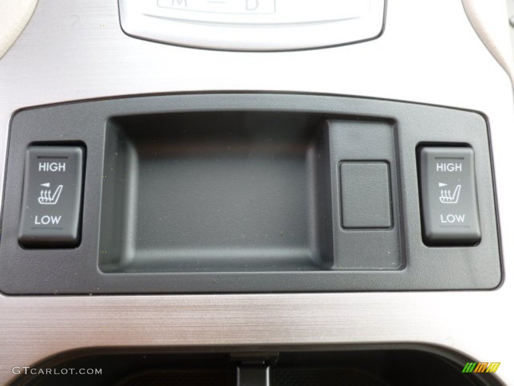 2013 Outback 2.5i Premium - Crystal Black Silica / Ivory photo #18