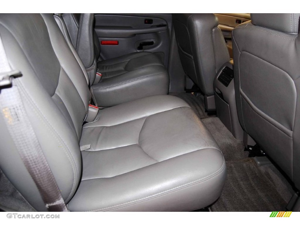 2004 Yukon SLT - Silver Birch Metallic / Stone Gray photo #18