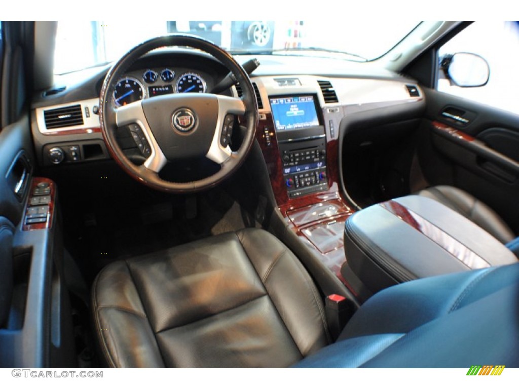 Ebony/Ebony Interior 2011 Cadillac Escalade Premium AWD Photo #68291270
