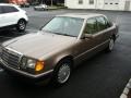 Desert Taupe Metallic - E Class 300 D Sedan Photo No. 2