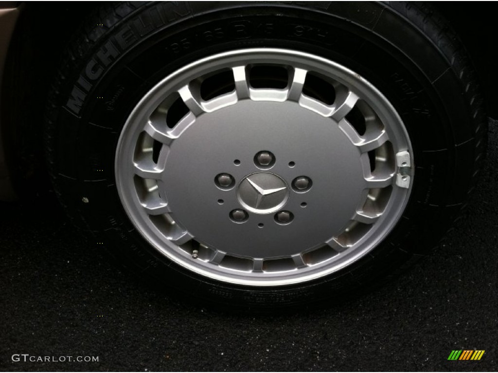 1992 Mercedes-Benz E Class 300 D Sedan Wheel Photos