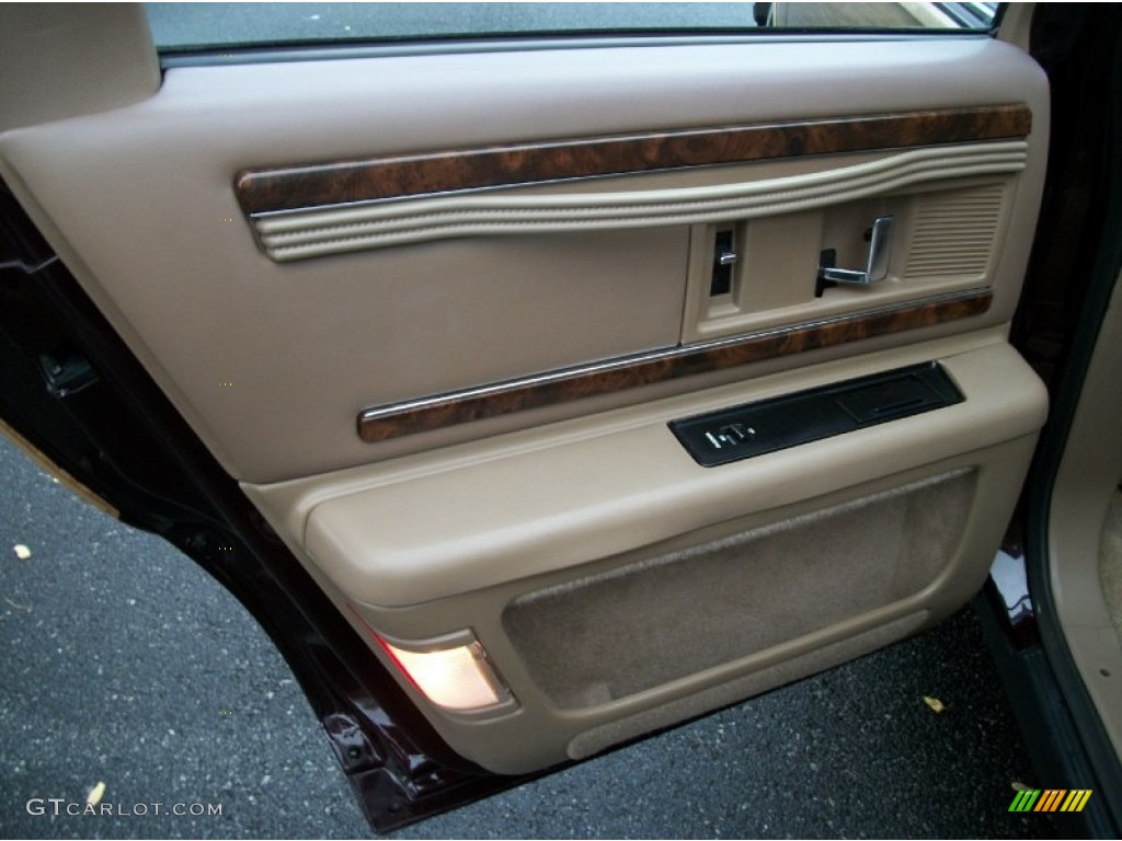 1996 Buick Roadmaster Estate Collectors Edition Wagon Beige Door Panel Photo #68292977