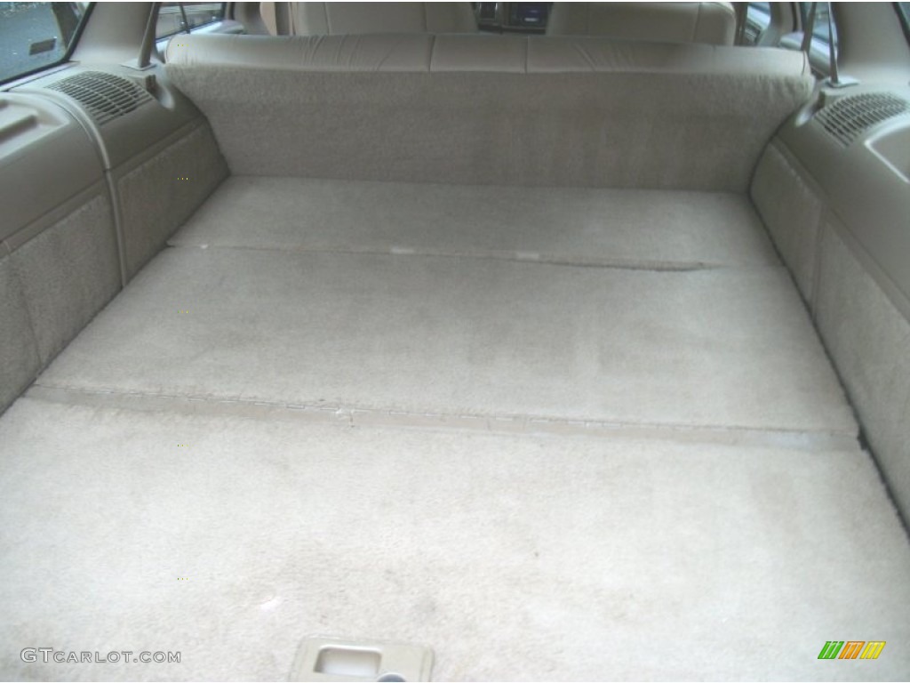 1996 Buick Roadmaster Estate Collectors Edition Wagon Trunk Photo #68293067