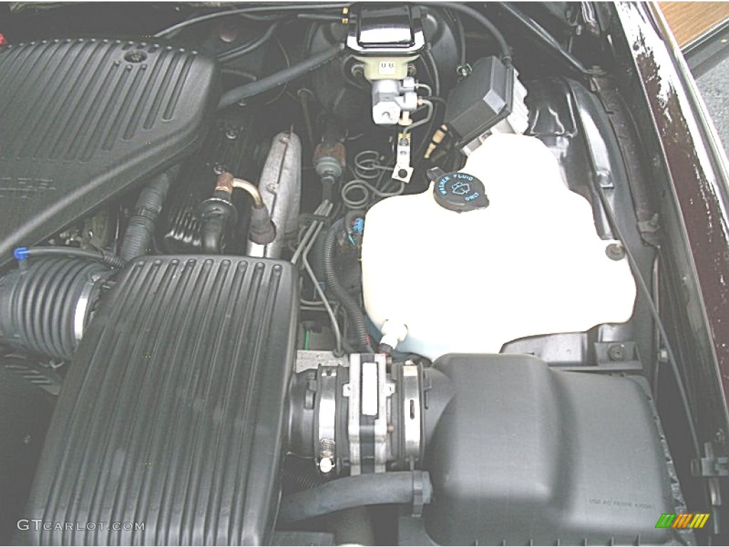 1996 Buick Roadmaster Estate Collectors Edition Wagon 5.7 Liter OHV 16-Valve V8 Engine Photo #68293170