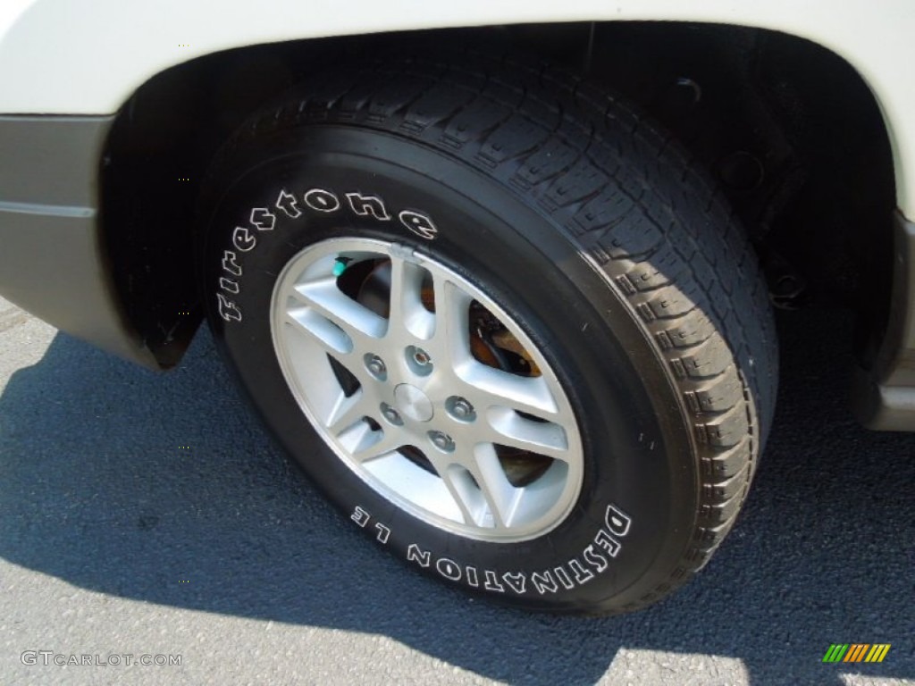 2004 Grand Cherokee Laredo 4x4 - Stone White / Dark Slate Gray photo #24
