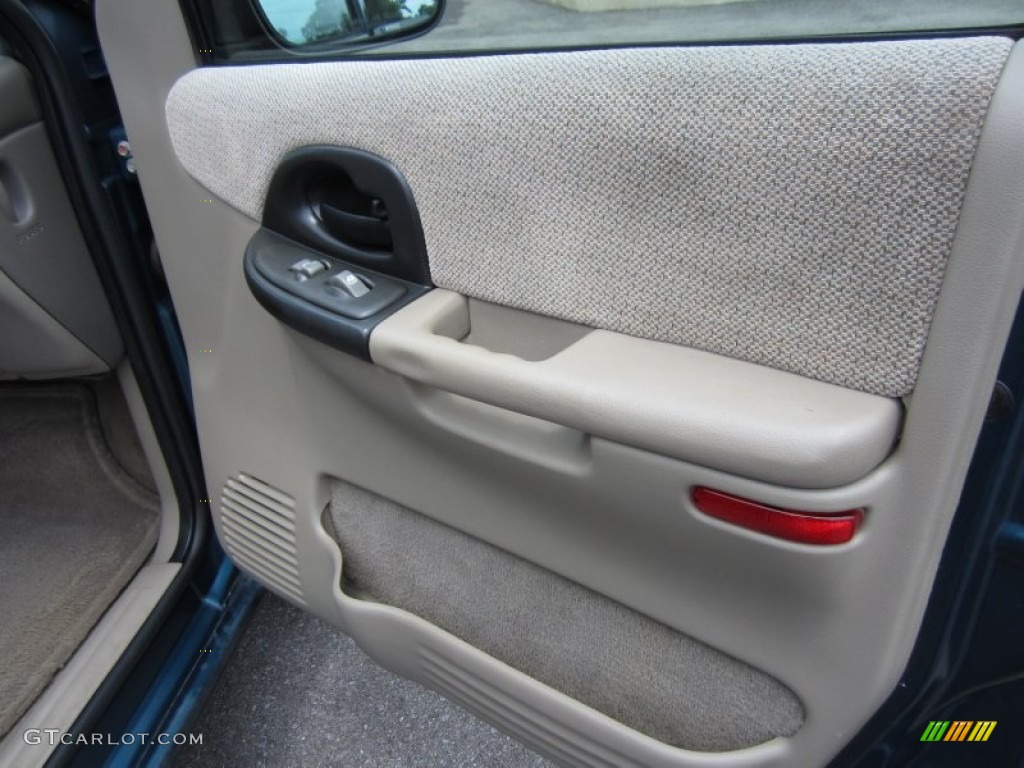 2002 Pontiac Montana Standard Montana Model Taupe Door Panel Photo #68294648