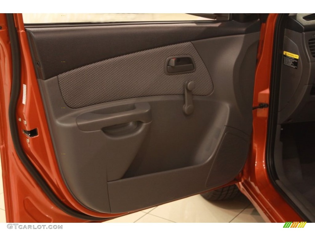 2009 Kia Rio LX Sedan Gray Door Panel Photo #68295971