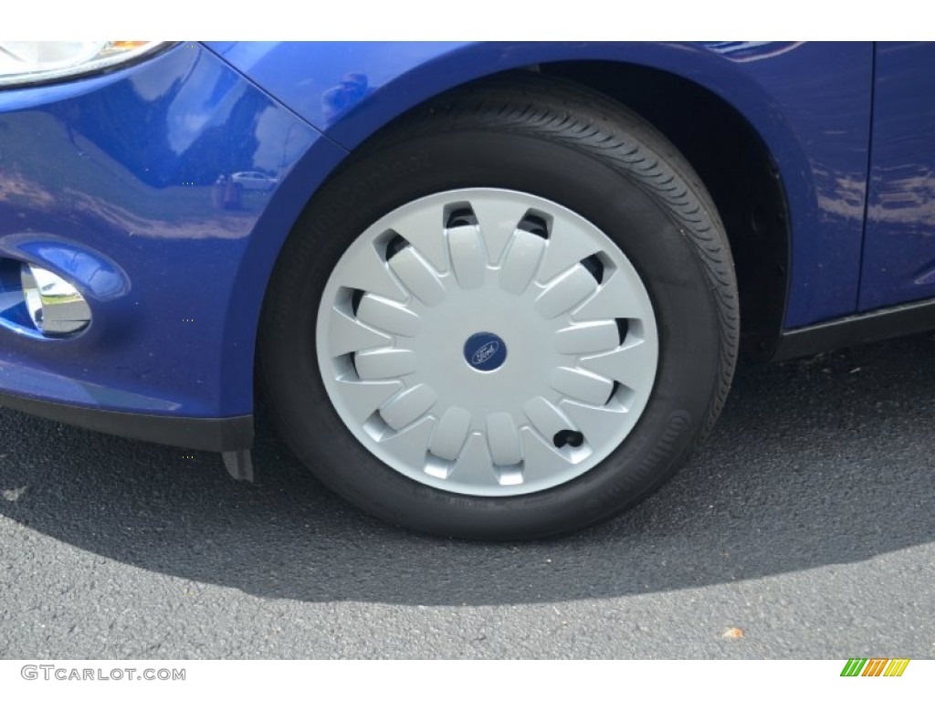 2012 Focus SE Sedan - Blue Candy Metallic / Stone photo #9