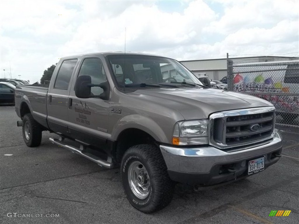 2003 F350 Super Duty Lariat Crew Cab 4x4 - Arizona Beige Metallic / Medium Parchment photo #1