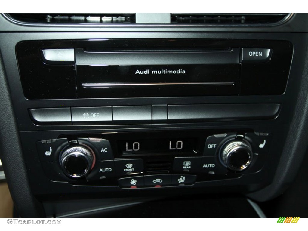 2013 Audi S5 3.0 TFSI quattro Coupe Controls Photo #68302187