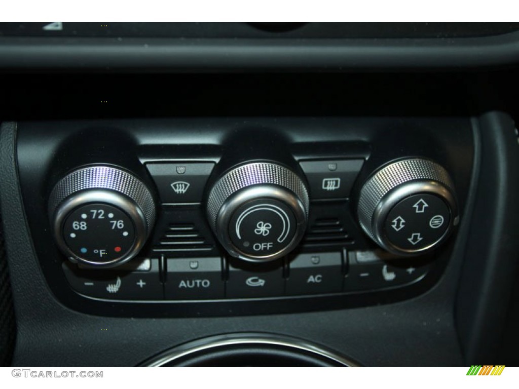 2012 Audi R8 Spyder 5.2 FSI quattro Controls Photo #68302388