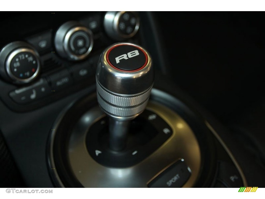 2012 Audi R8 Spyder 5.2 FSI quattro 6 Speed R tronic Automatic Transmission Photo #68302433