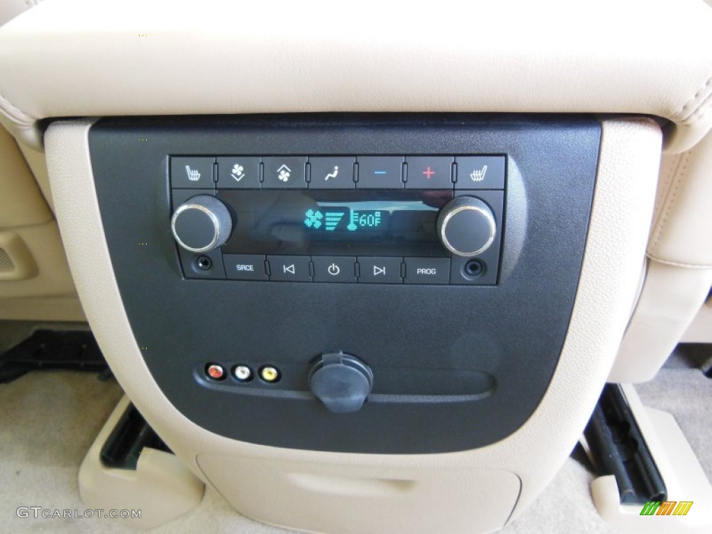 2012 GMC Yukon Denali Controls Photo #68307707