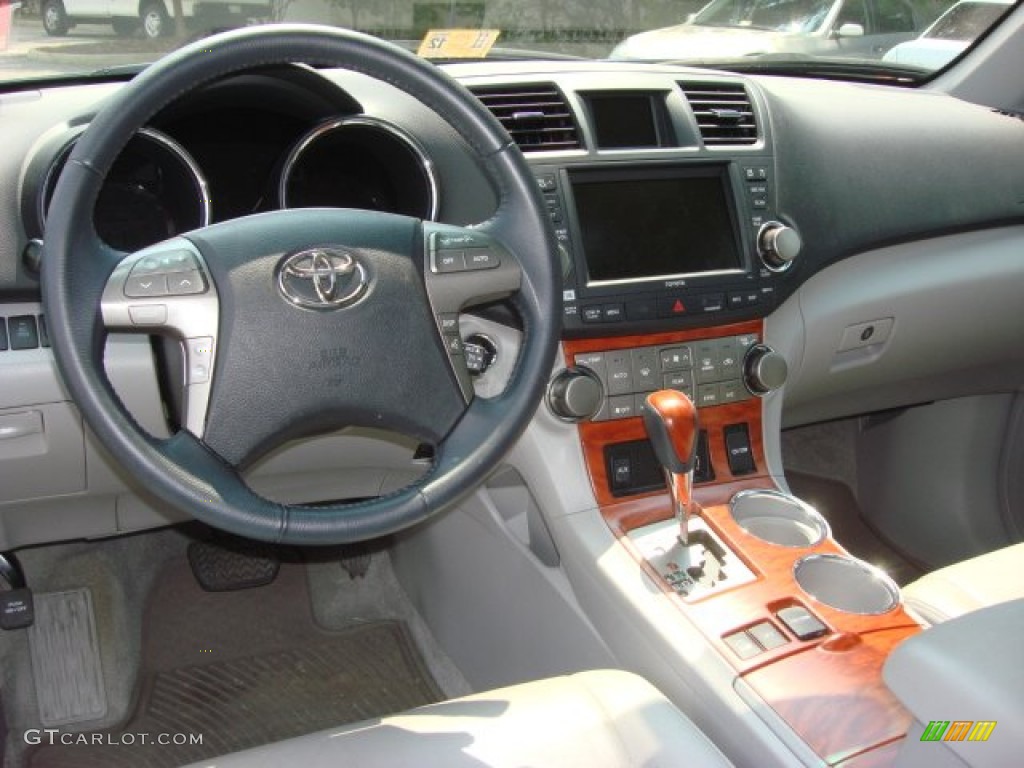 2009 Highlander Limited 4WD - Black / Ash photo #12
