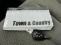 2006 Linen Gold Metallic Chrysler Town & Country Touring  photo #36