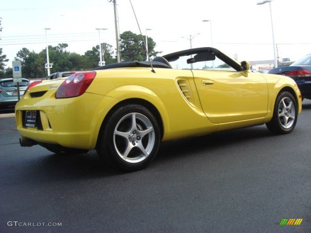 2003 MR2 Spyder Roadster - Solar Yellow / Gray photo #4