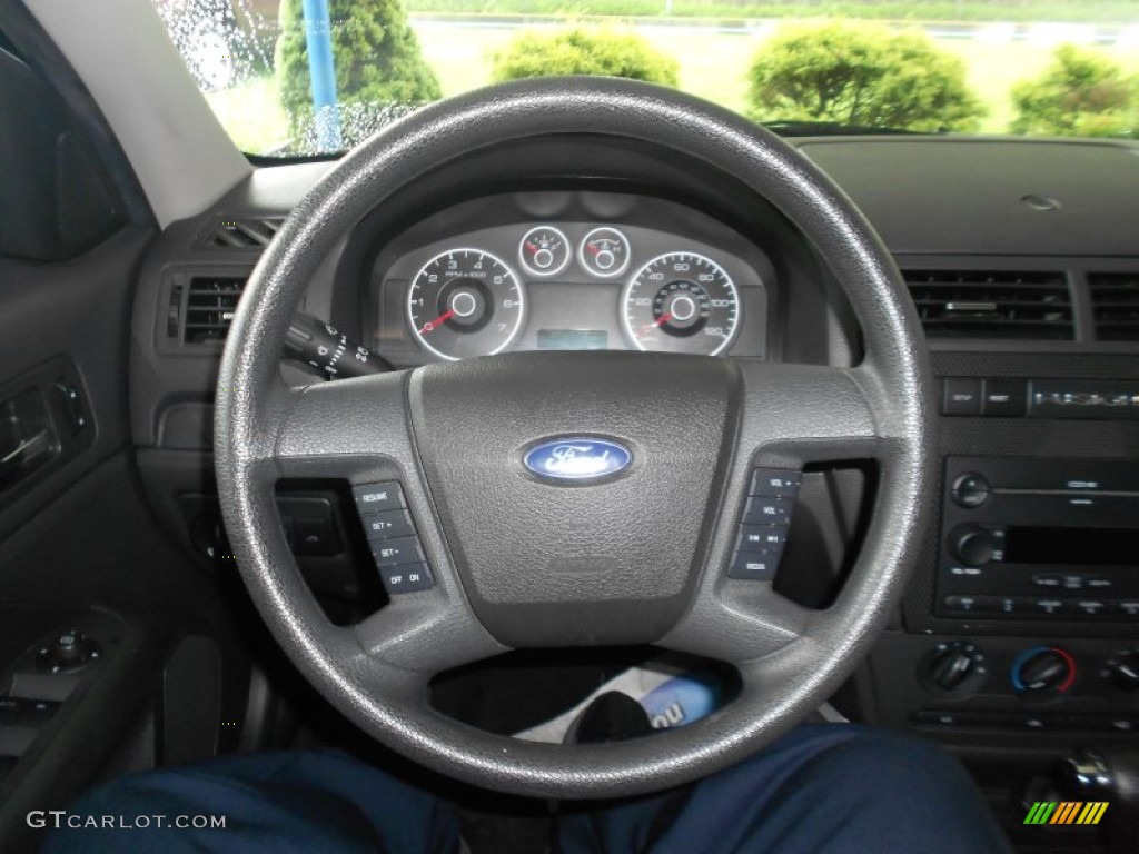 2006 Ford Fusion SE Charcoal Black Steering Wheel Photo #68314172