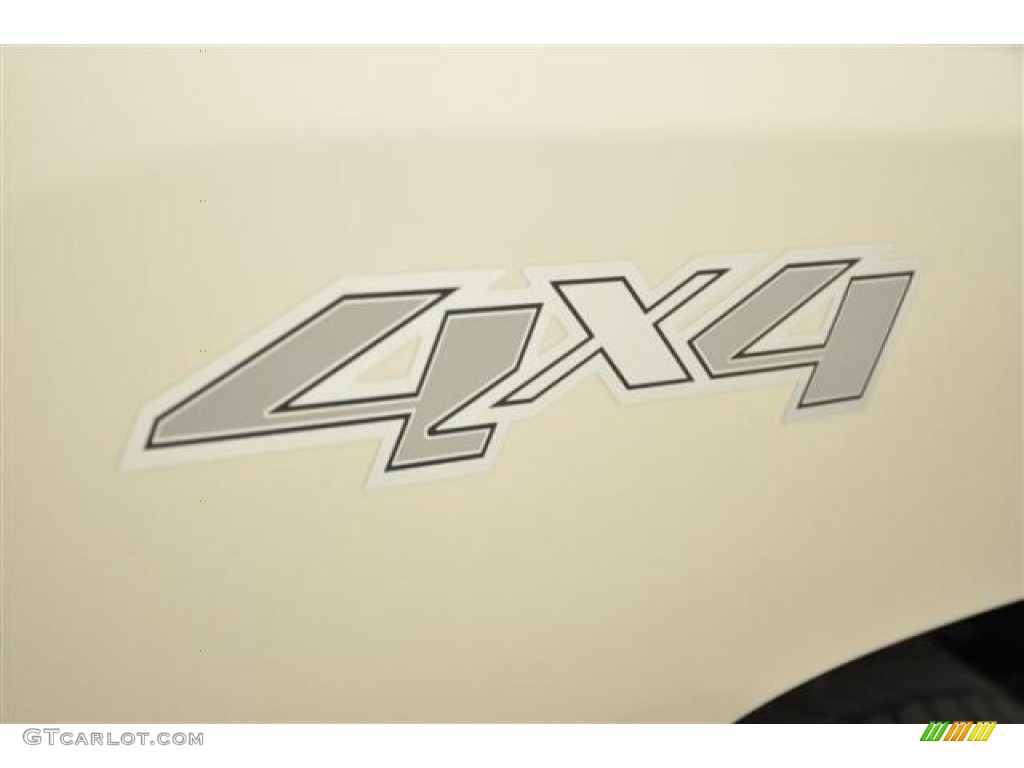 2013 Silverado 1500 LTZ Crew Cab 4x4 - White Diamond Tricoat / Light Cashmere/Dark Cashmere photo #22