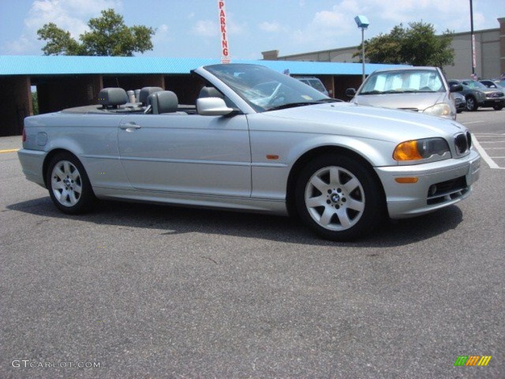 2001 3 Series 325i Convertible - Titanium Silver Metallic / Grey photo #2
