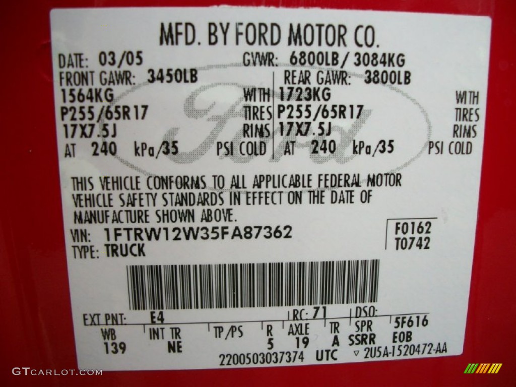 2005 F150 XLT SuperCrew - Bright Red / Medium Flint/Dark Flint Grey photo #33