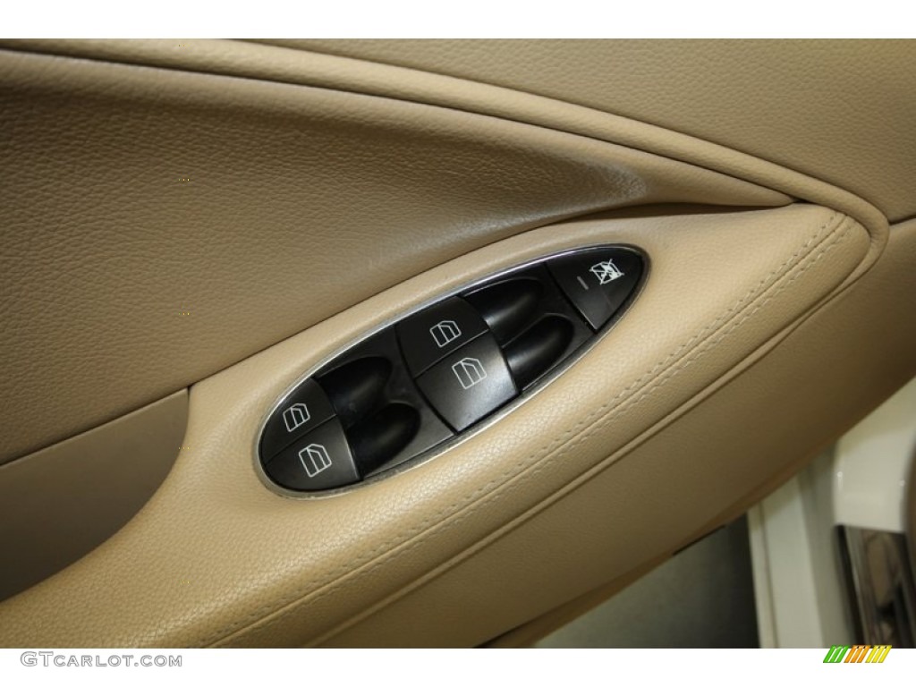 2006 CLS 500 - Alabaster White / Cashmere Beige photo #17