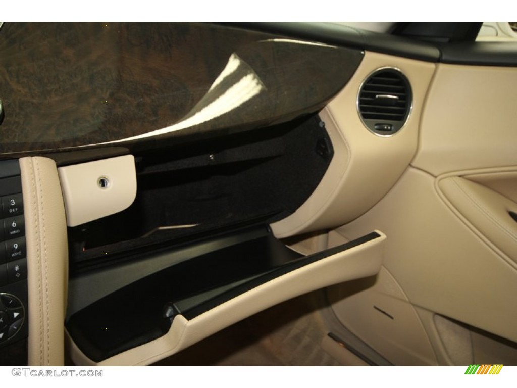 2006 CLS 500 - Alabaster White / Cashmere Beige photo #19