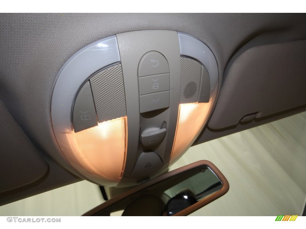 2006 CLS 500 - Alabaster White / Cashmere Beige photo #20