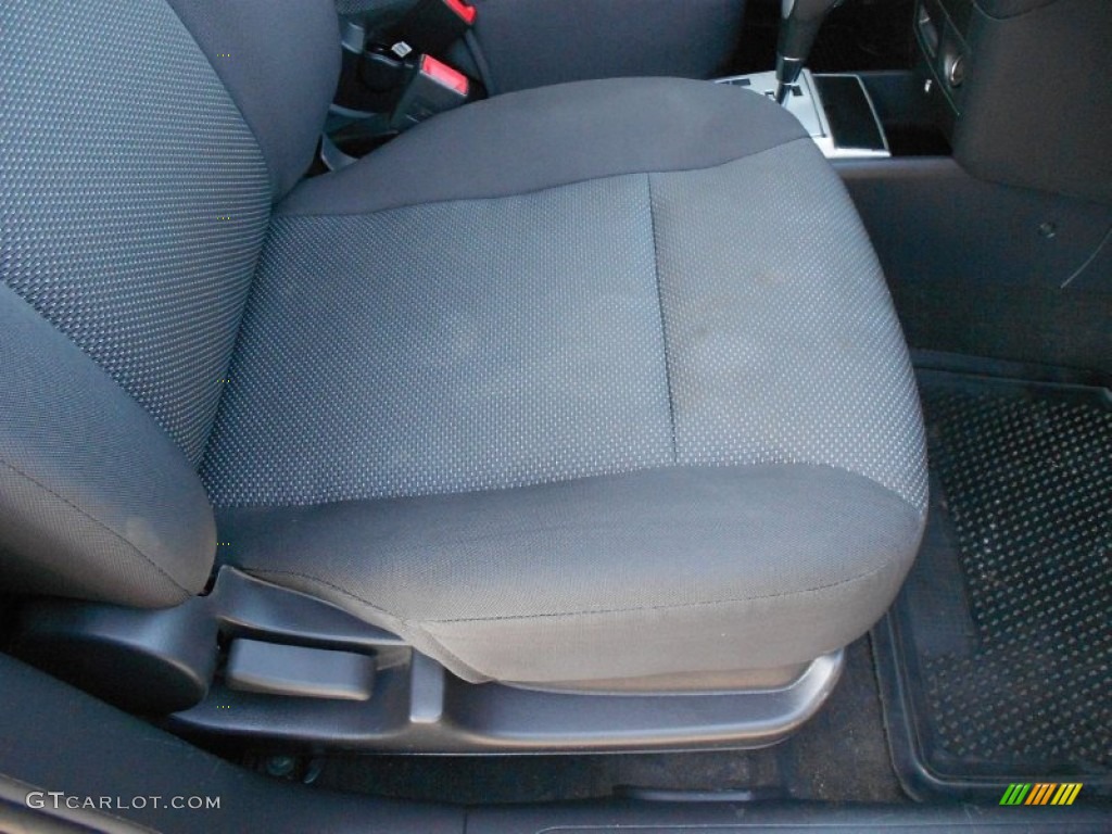 2010 Aveo LT Sedan - Sport Red / Charcoal photo #15