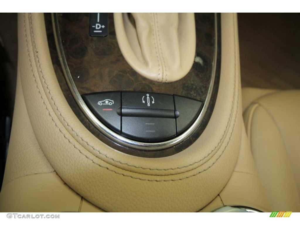 2006 CLS 500 - Alabaster White / Cashmere Beige photo #25
