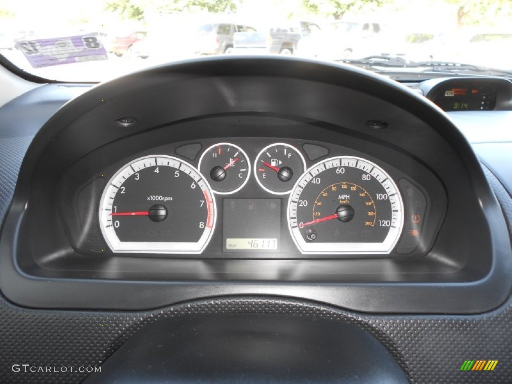 2010 Aveo LT Sedan - Sport Red / Charcoal photo #22