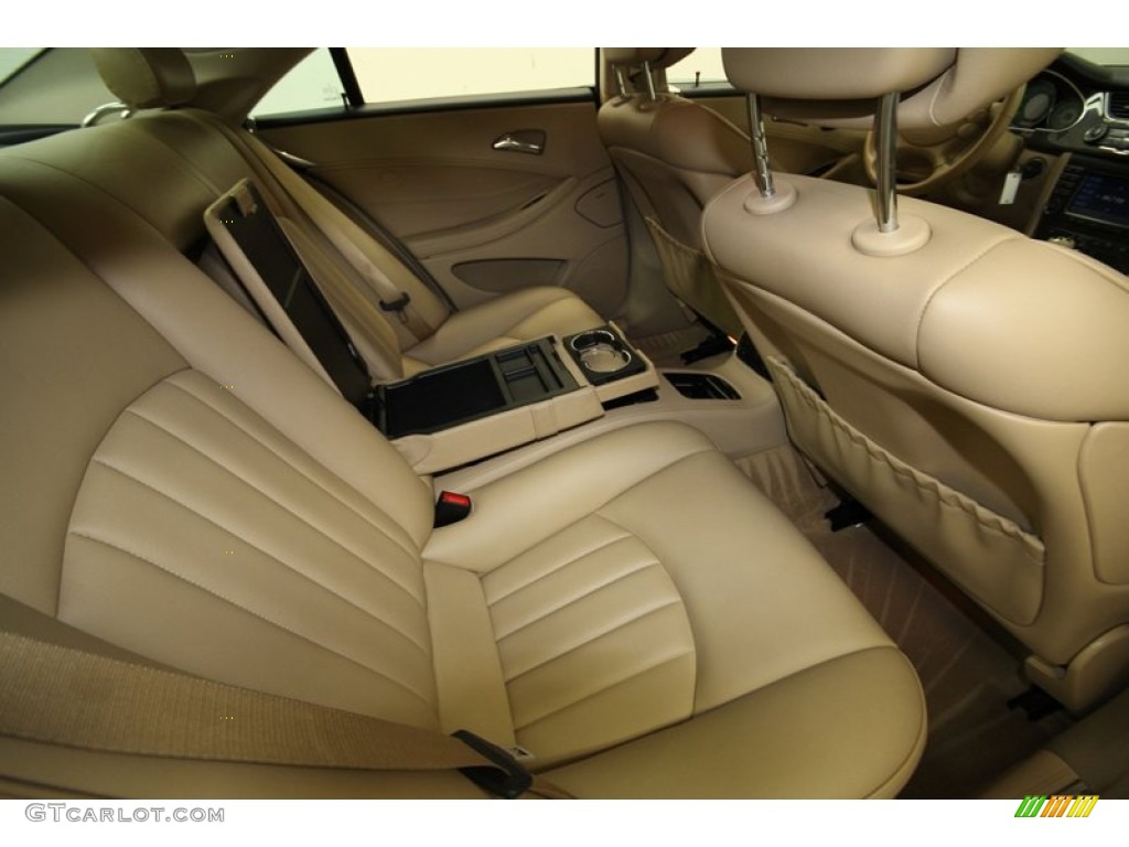 2006 CLS 500 - Alabaster White / Cashmere Beige photo #35