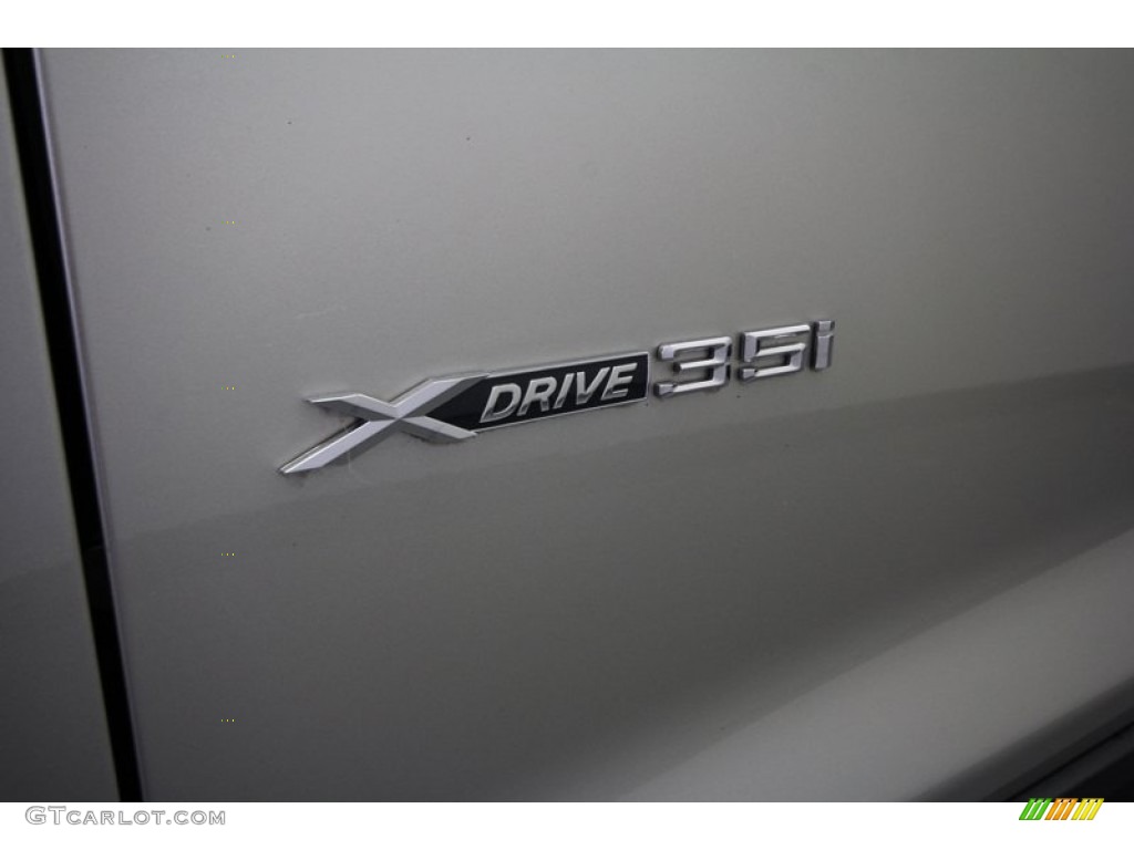 2011 BMW X3 xDrive 35i Marks and Logos Photos