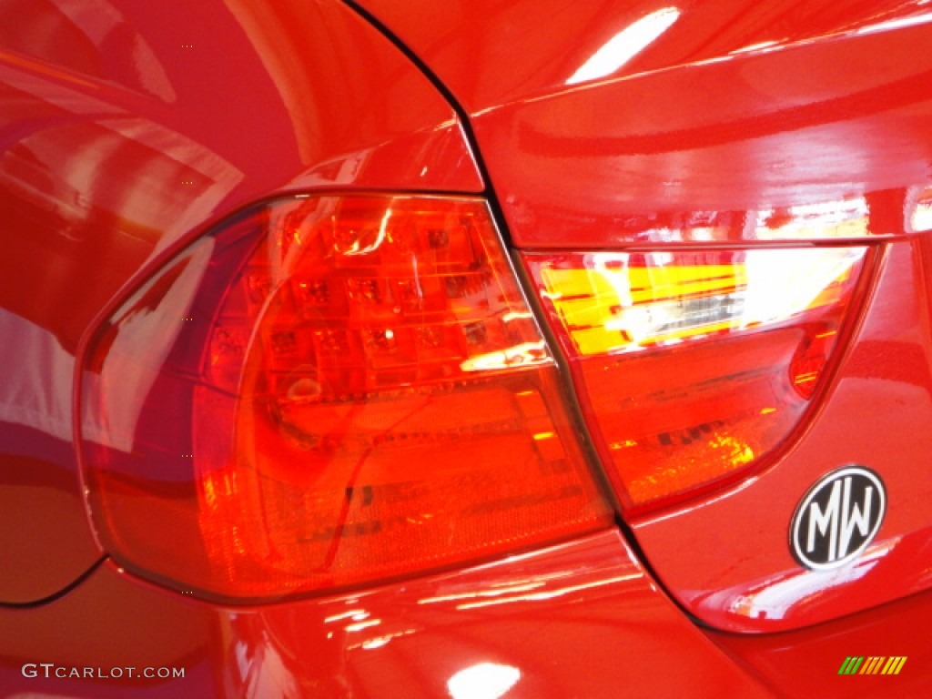 2009 3 Series 328xi Sedan - Crimson Red / Saddle Brown Dakota Leather photo #31