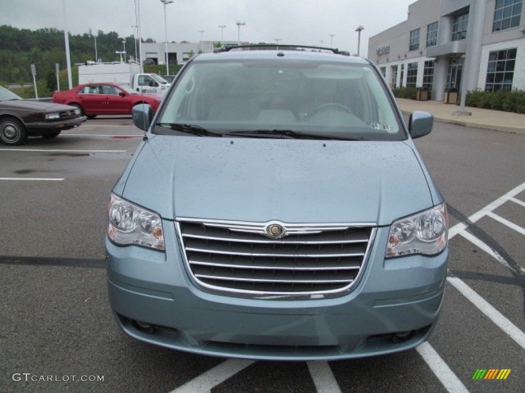 2008 Town & Country Touring Signature Series - Clearwater Blue Pearlcoat / Medium Pebble Beige/Cream photo #4